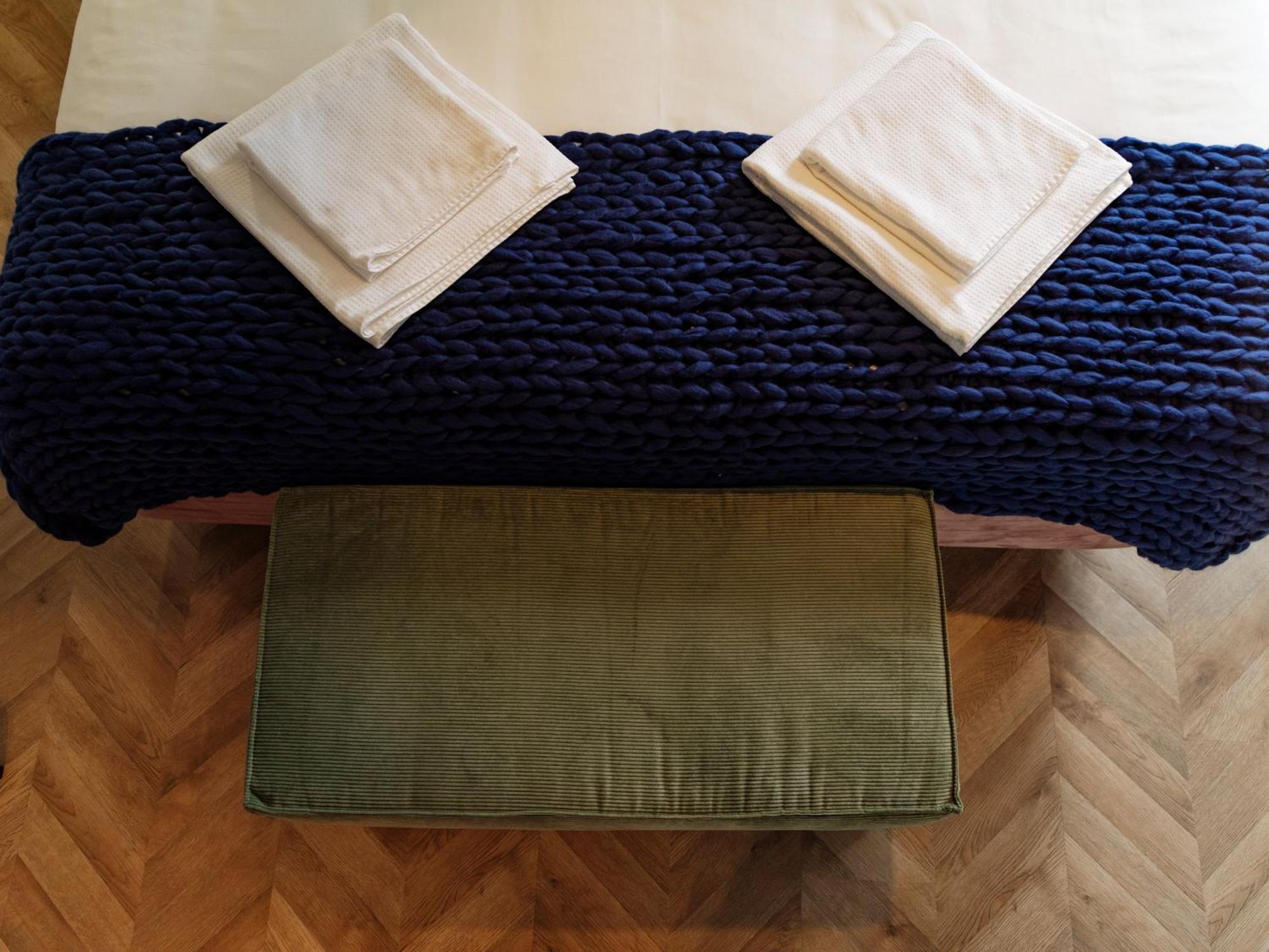 Petite Maison Sur Le Boulevard Bukarest Kültér fotó